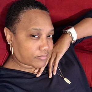 Meet your Posher, Letitia